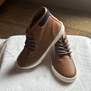 Brand New Without Tags Nautica Kids Brown Dress Shoes